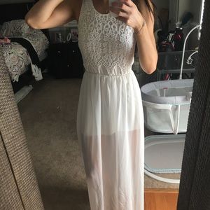 Beautiful white lace Maxi with sheer skirt